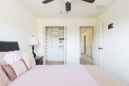 Modern 4 Bedroom House With Swimming Pool 클리어워터 외부 사진